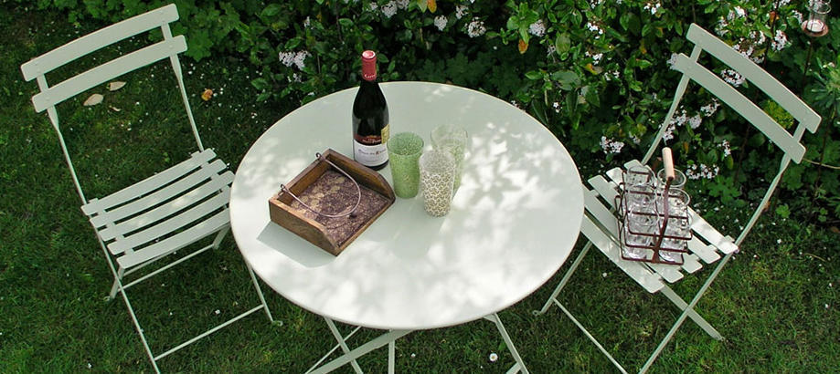 Header_header_outdoor-furniture-fermob-bistro-2019