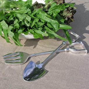 Spade and Fork Salad Servers