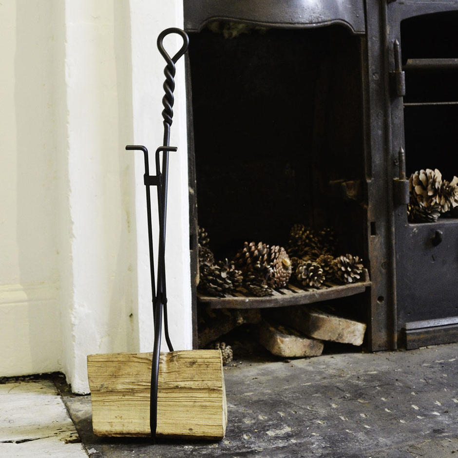 Buy Log Tongs — The Worm that Turned revitalising your outdoor space