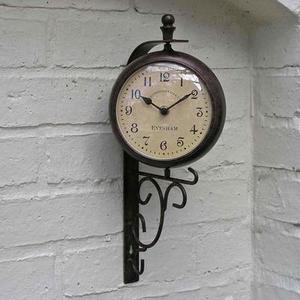 Evesham Outdoor Clock/Thermometer 
