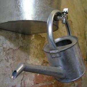 Galvanised Water Butt with Watering Can